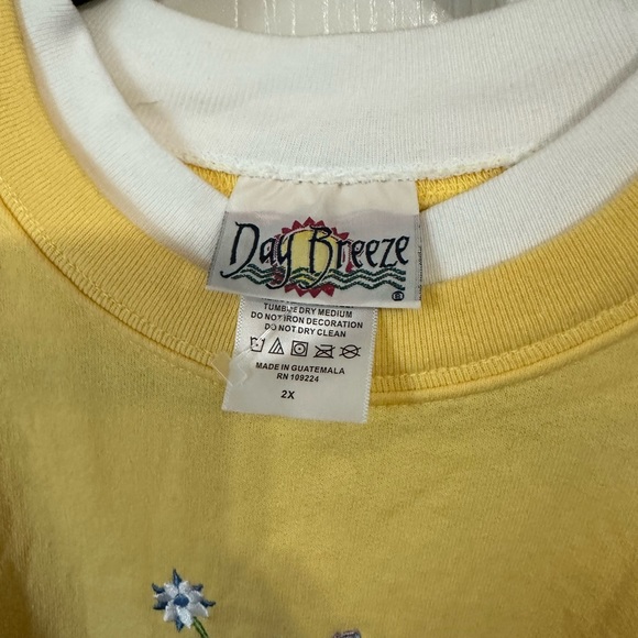 Day Breeze Yellow Crewneck 2X - Picture 2 of 4